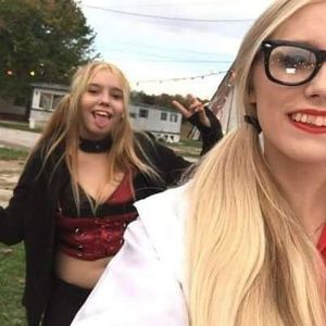 Meet your Posher, Katelyn